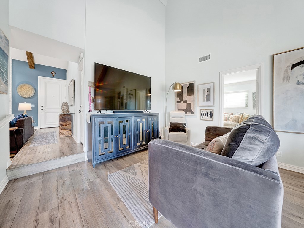 24272 Sunnybrook Circle