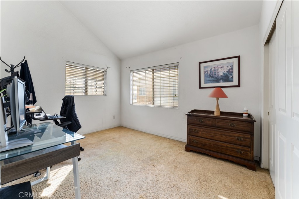 10252 Laurelwood Lane