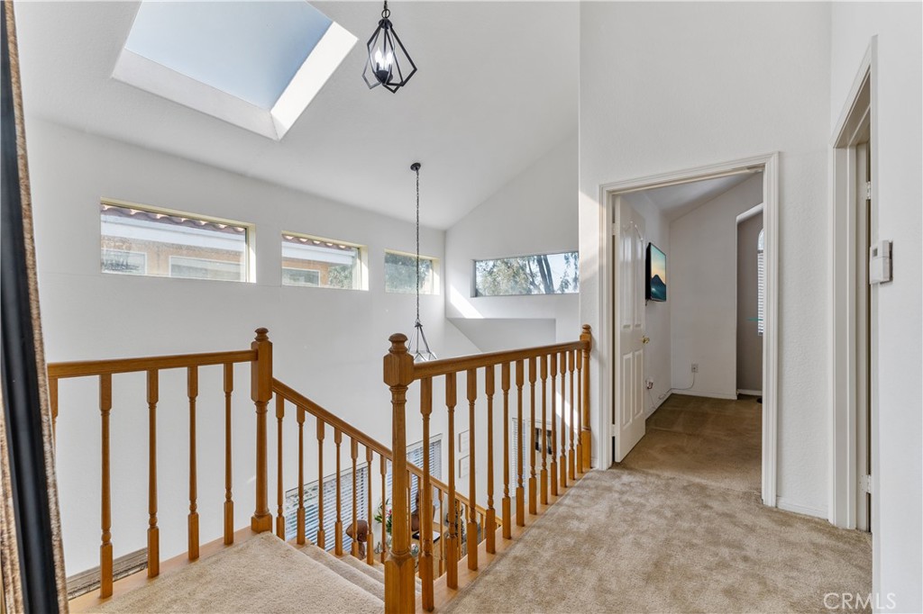 10252 Laurelwood Lane