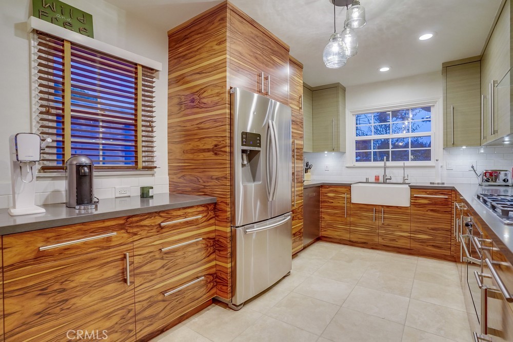 3440 Canehill Avenue