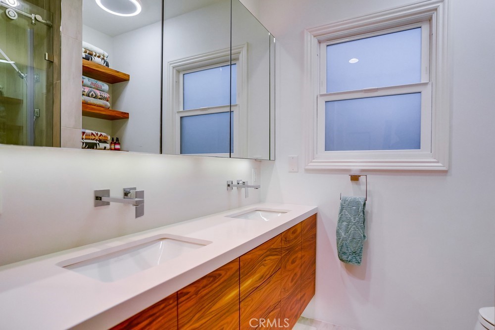 3440 Canehill Avenue