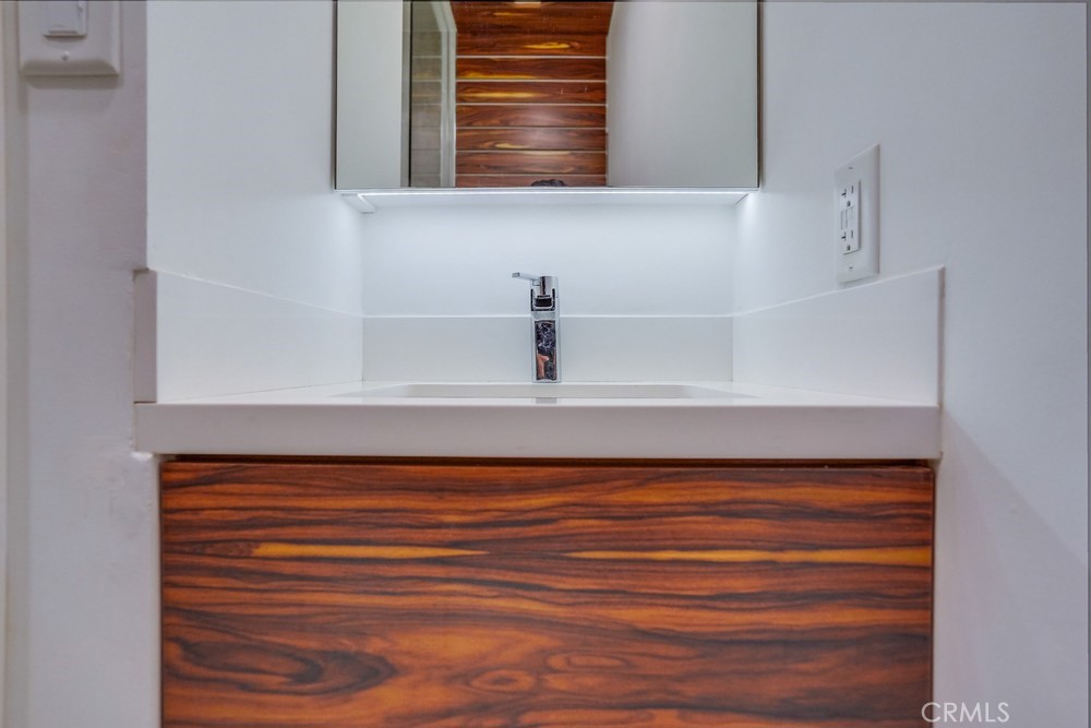 3440 Canehill Avenue