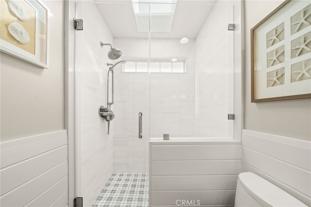 2235 Vuelta Grande Avenue