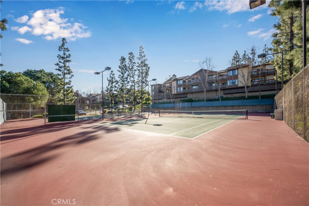 2500 E Willow Street 107