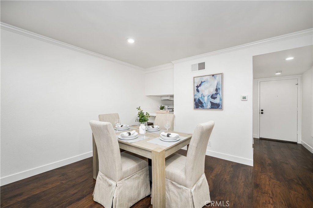 2500 E Willow Street 107