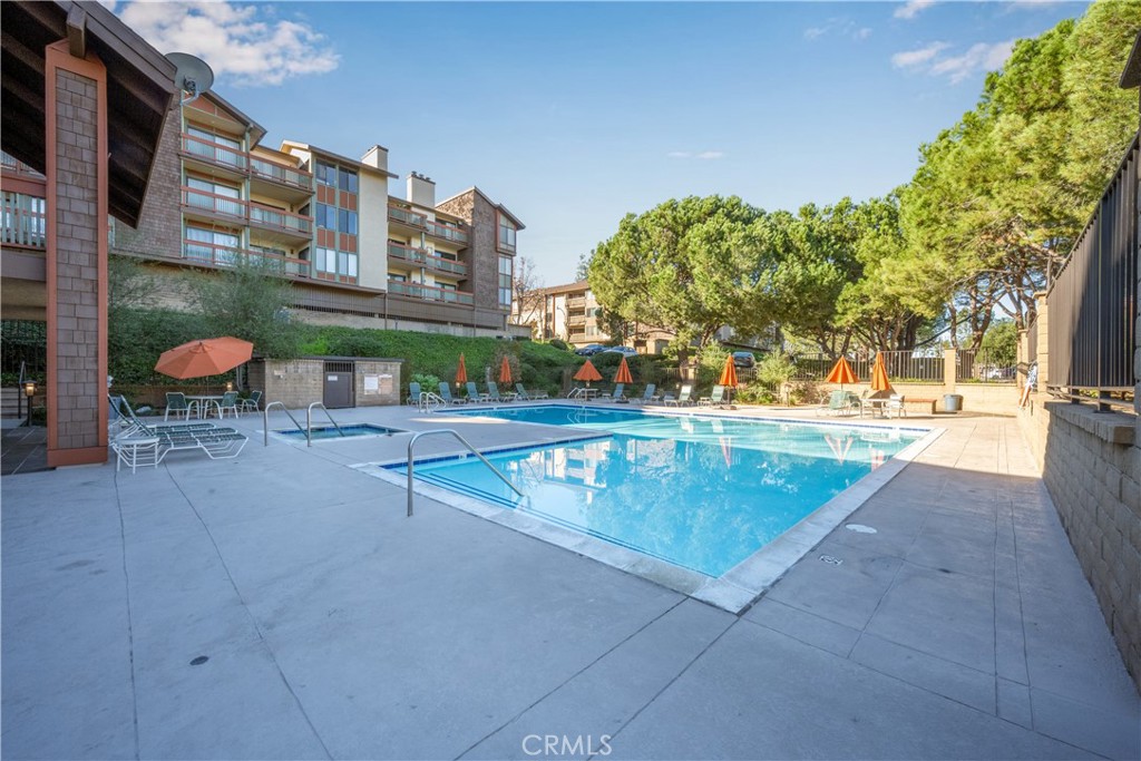 2500 E Willow Street 107