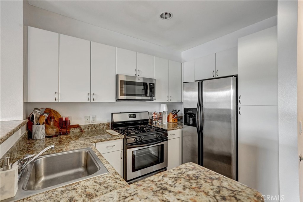 1801 E Katella Avenue 2163