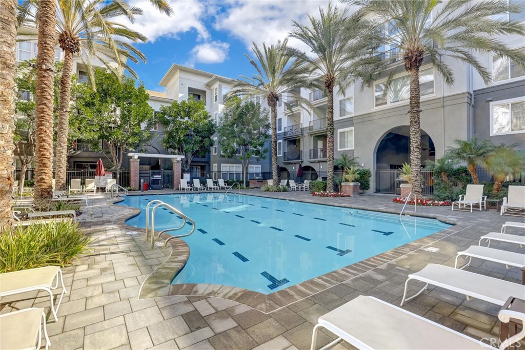 1801 E Katella Avenue 2163