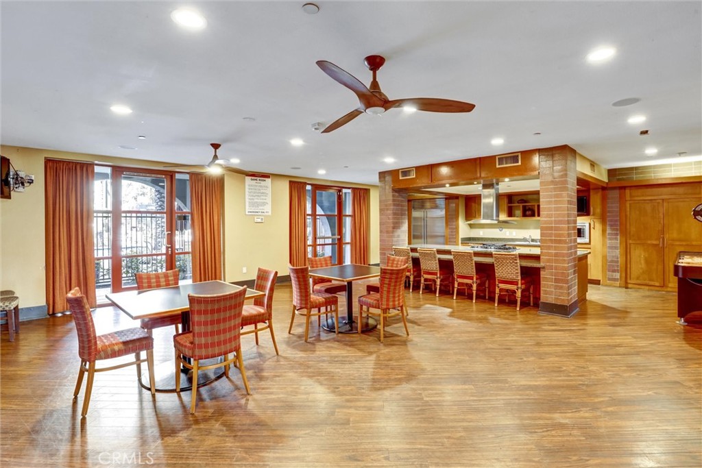 1801 E Katella Avenue 2163