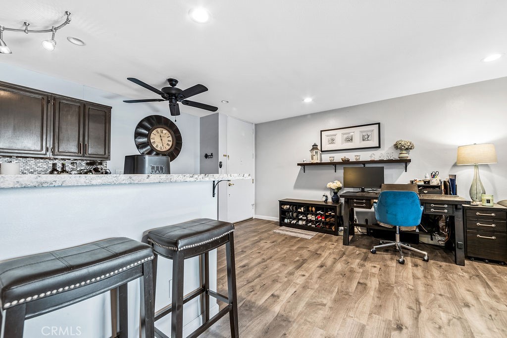 552 N Bellflower Boulevard 314