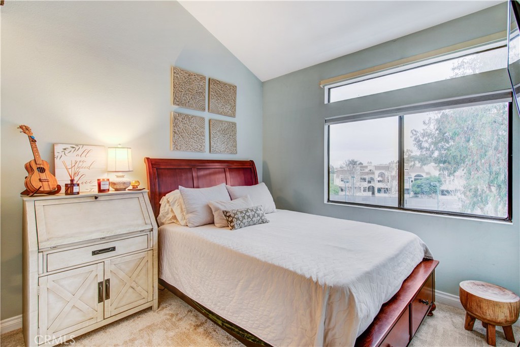 5032 Dorado Drive 202