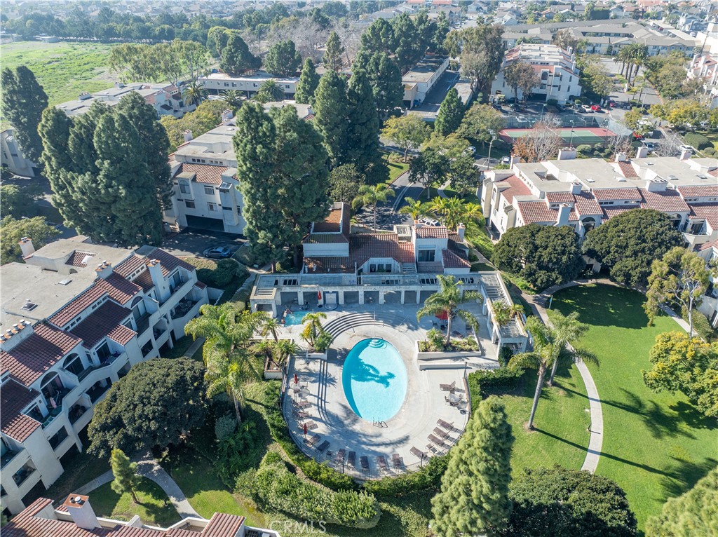 5032 Dorado Drive 202