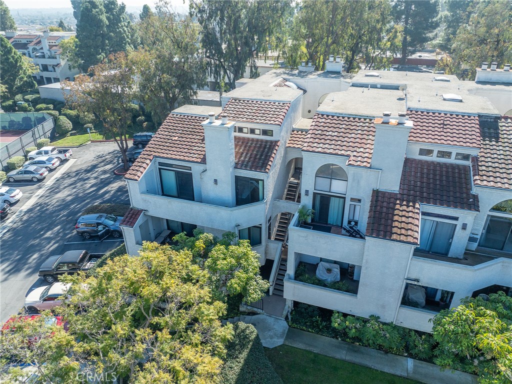 5032 Dorado Drive 202