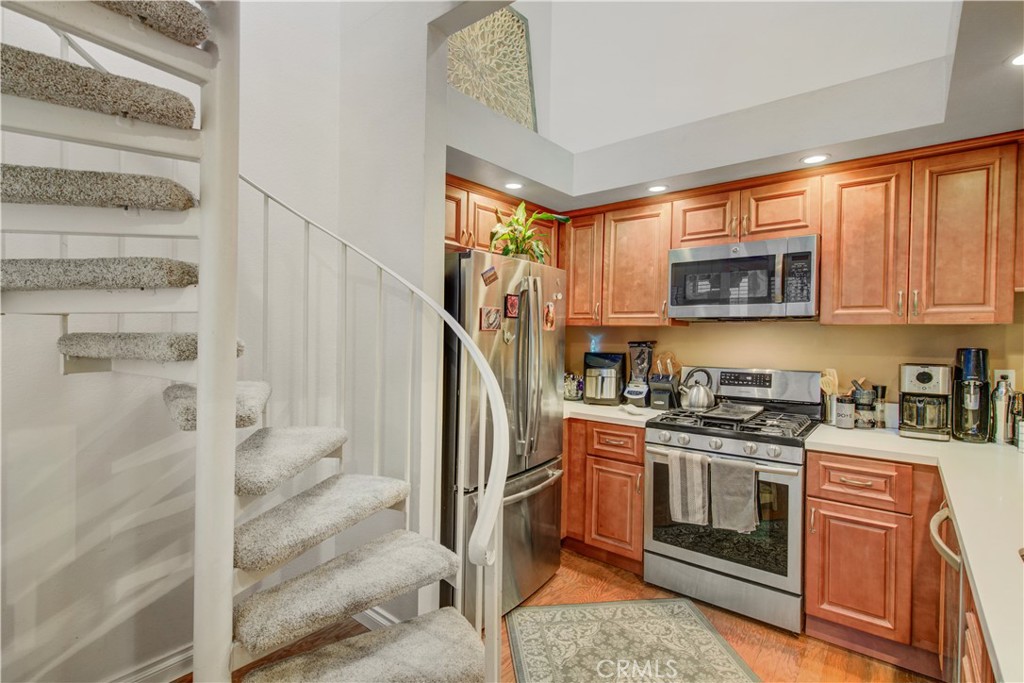 5032 Dorado Drive 202