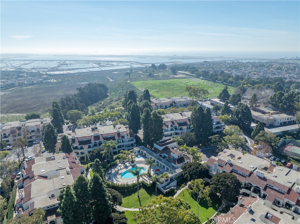 5032 Dorado Drive 202