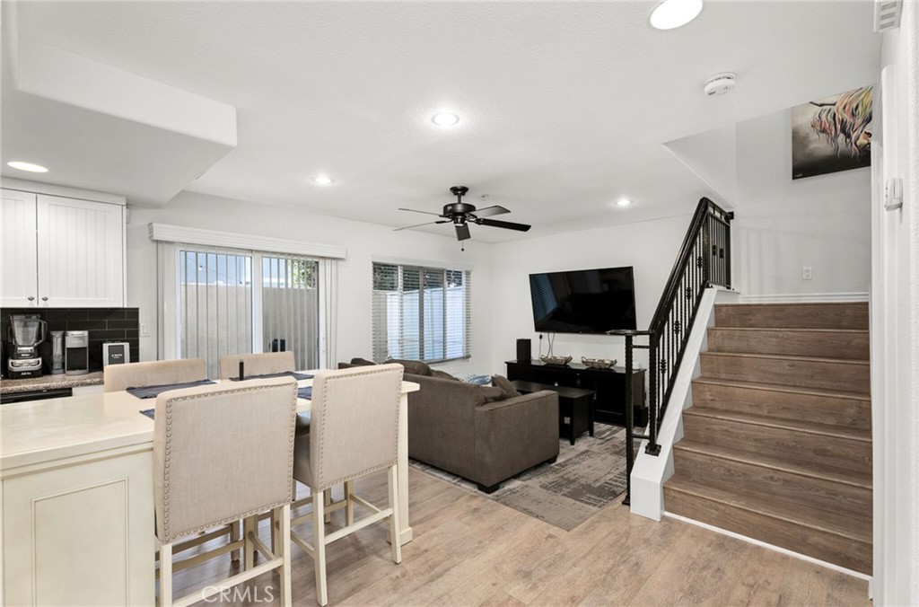 2233 Fairview Road L