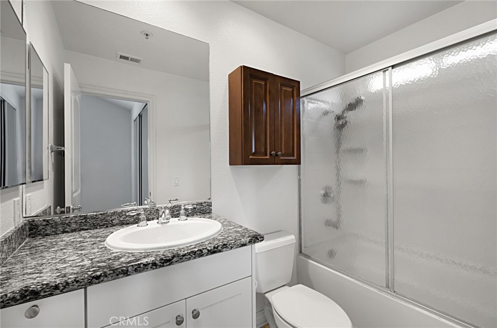 2233 Fairview Road L