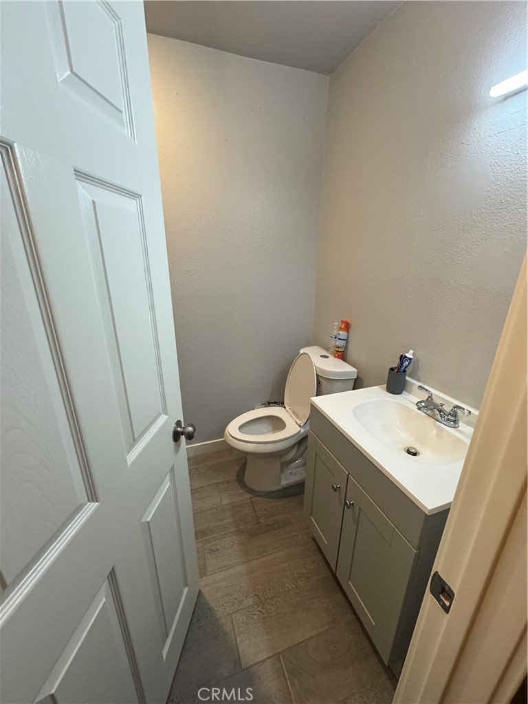 450 E 4th Street 416