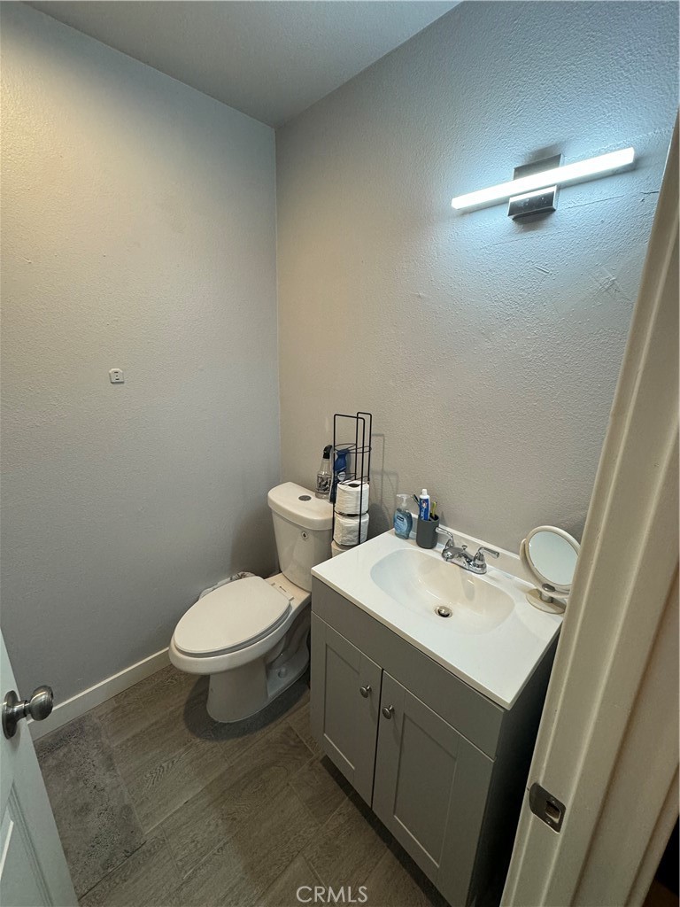 450 E 4th Street 416