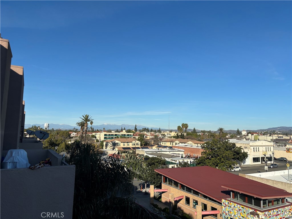 450 E 4th Street 416