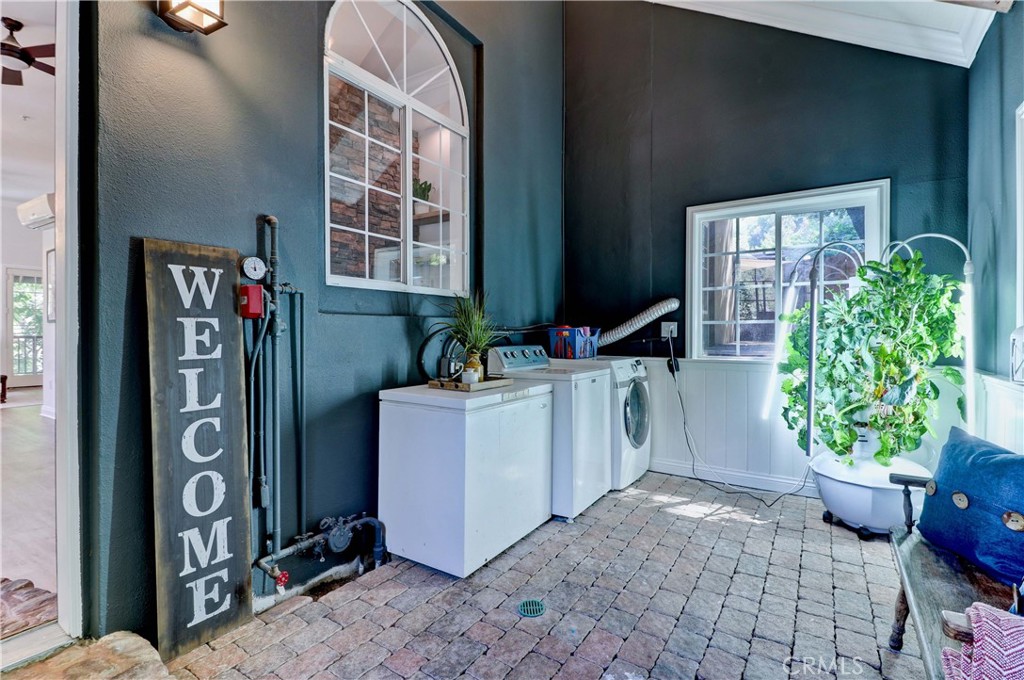 29752 Silverado Canyon Road