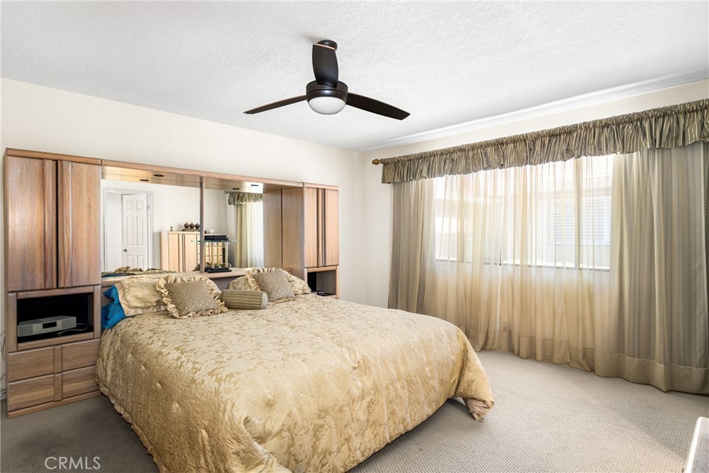 185 Camino Arroyo N N