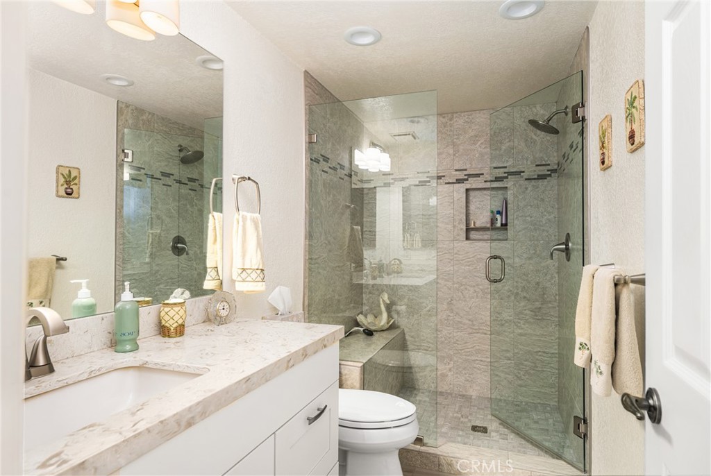 185 Camino Arroyo N N