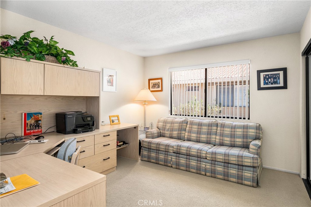 185 Camino Arroyo N N