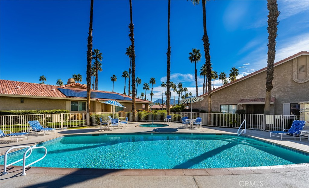 185 Camino Arroyo N N