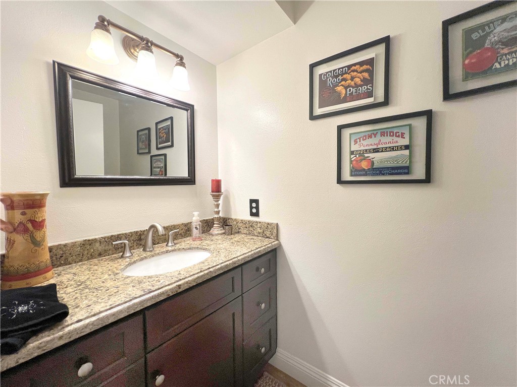 1819 Mac Innes Place