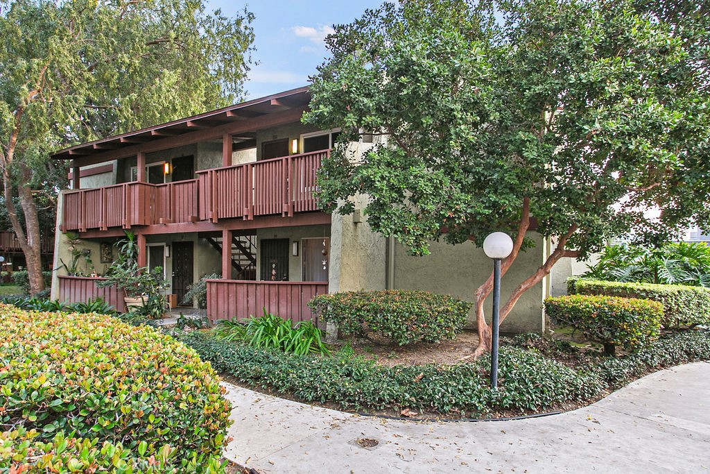 1030 W Macarthur Boulevard 100