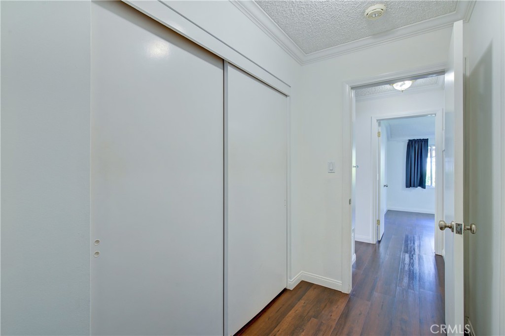 1921 Sherry Lane 109