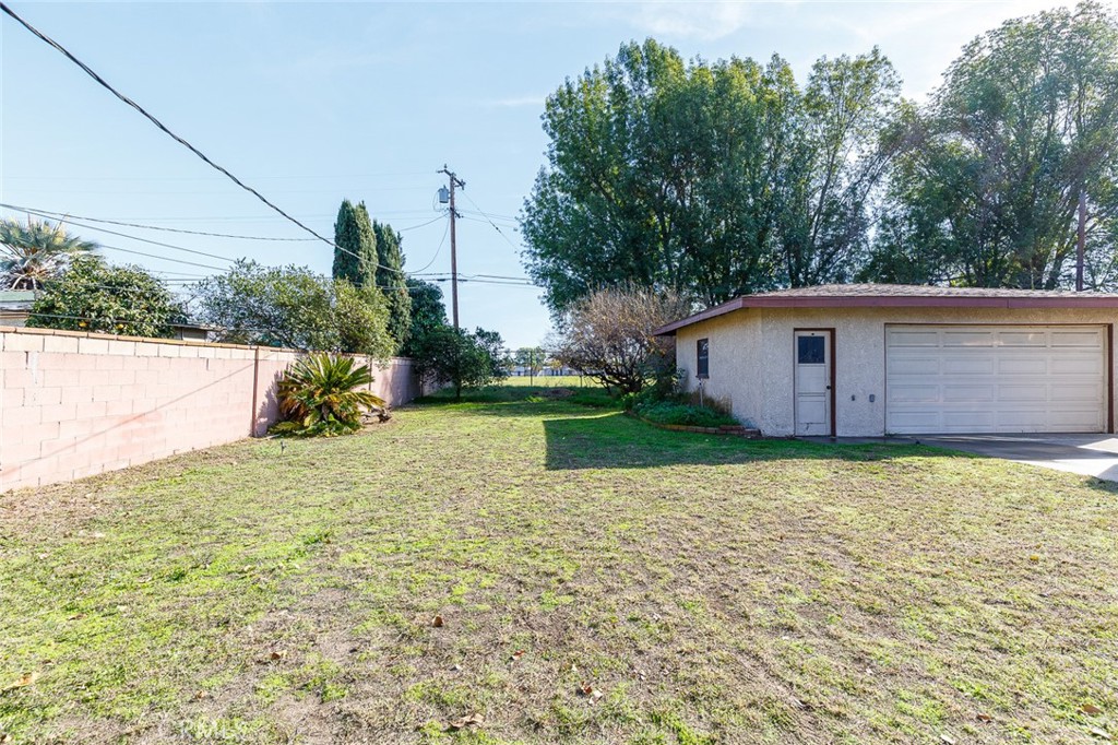 9012 Arrington Avenue