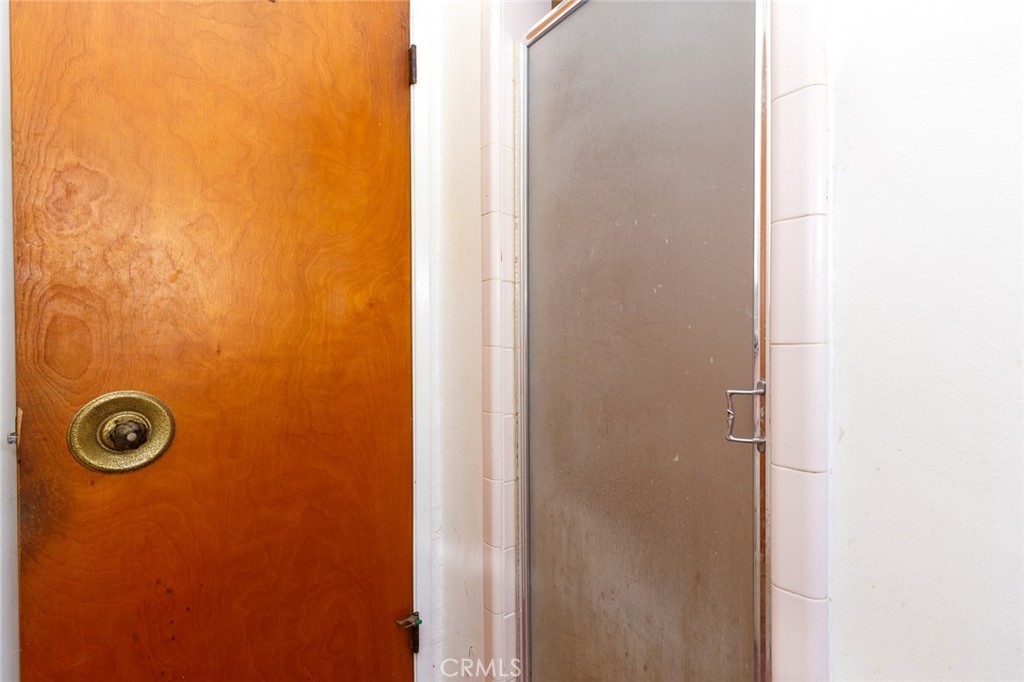 9012 Arrington Avenue