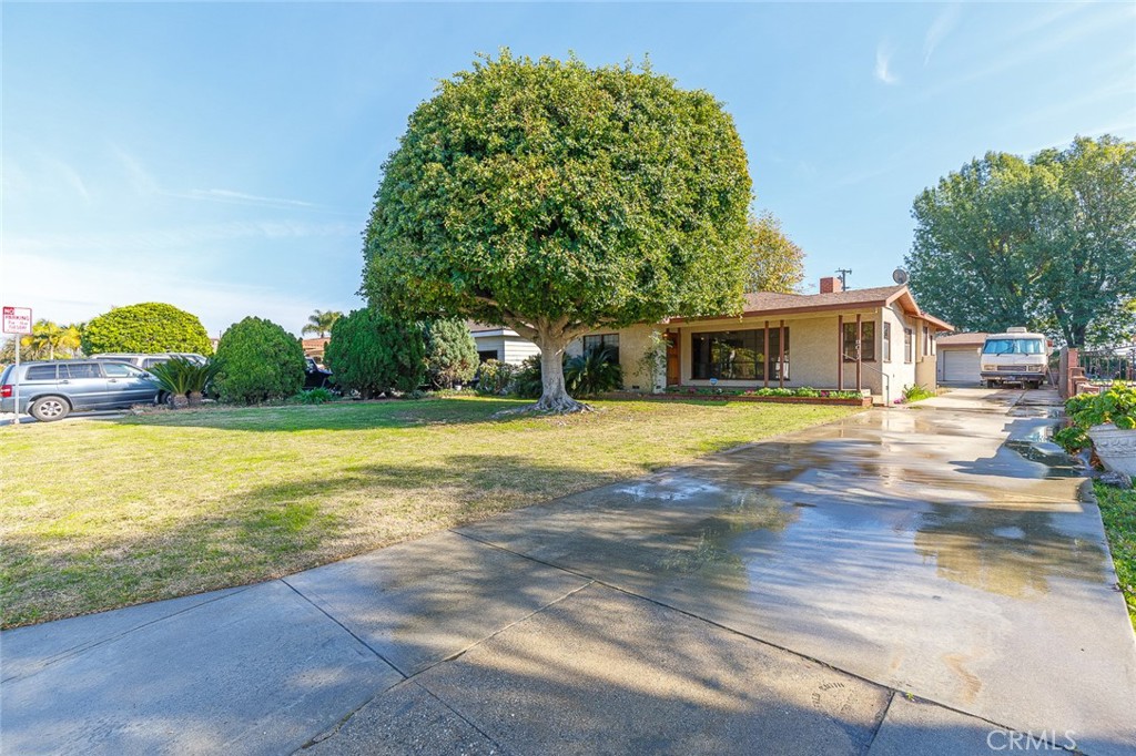 9012 Arrington Avenue