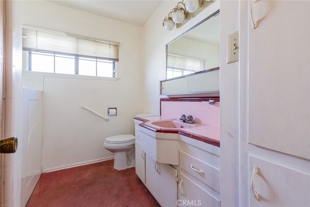 9012 Arrington Avenue