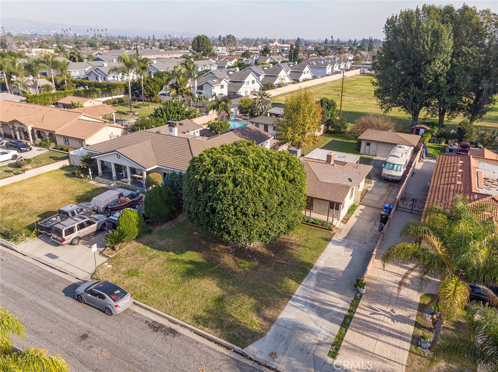 9012 Arrington Avenue