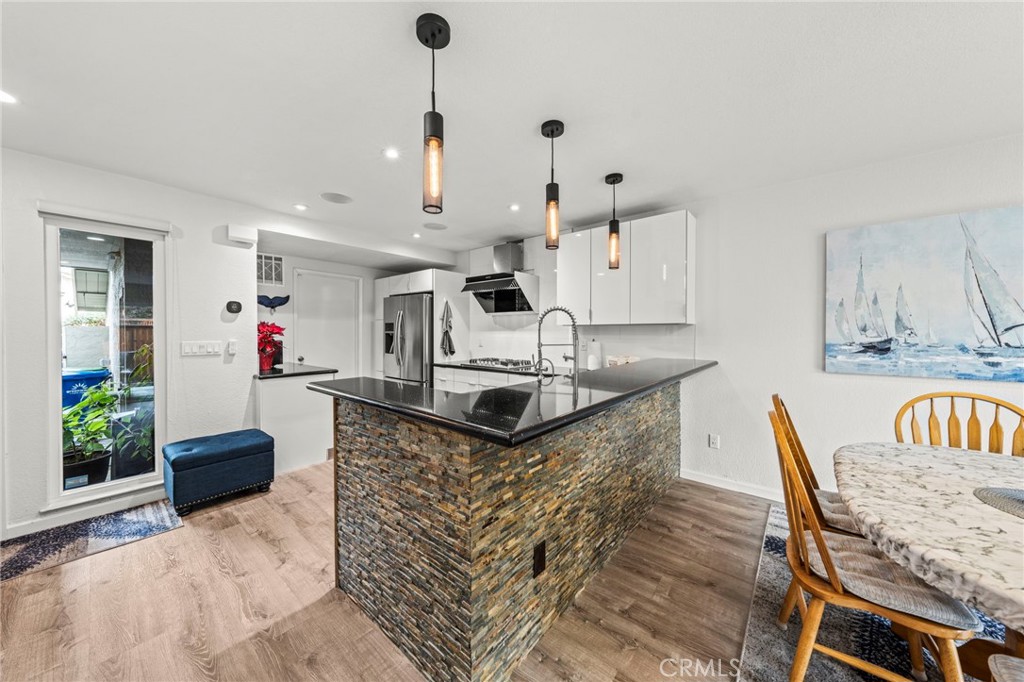2870 Lindsay Lane