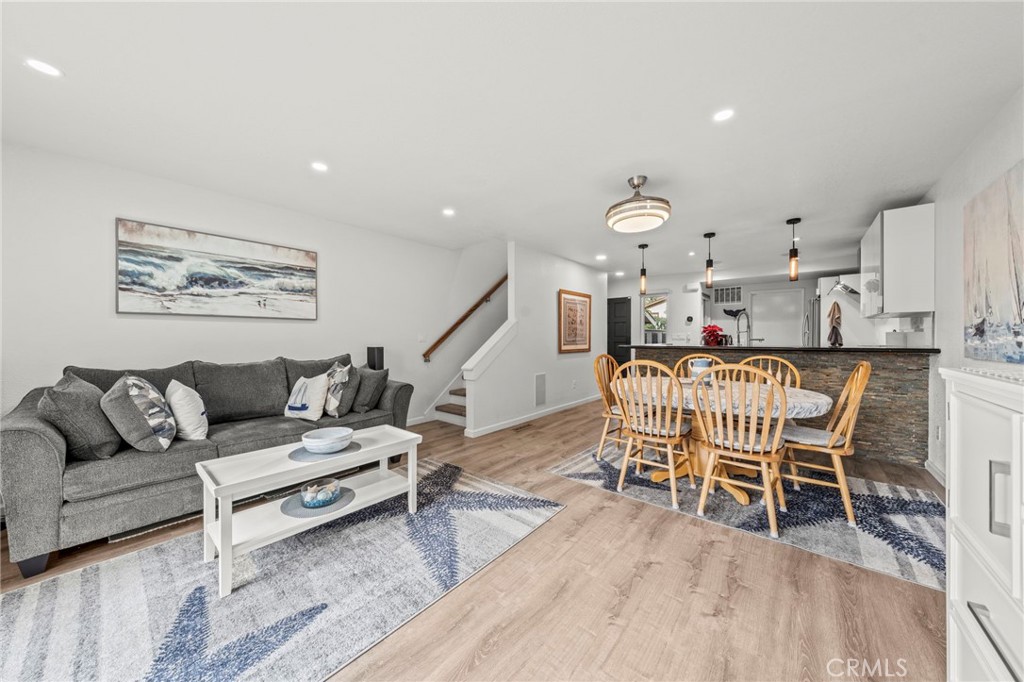 2870 Lindsay Lane