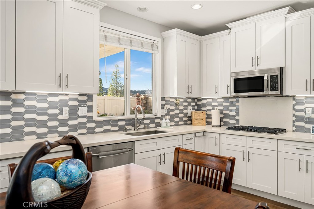 23936 Old Pomegranate Road