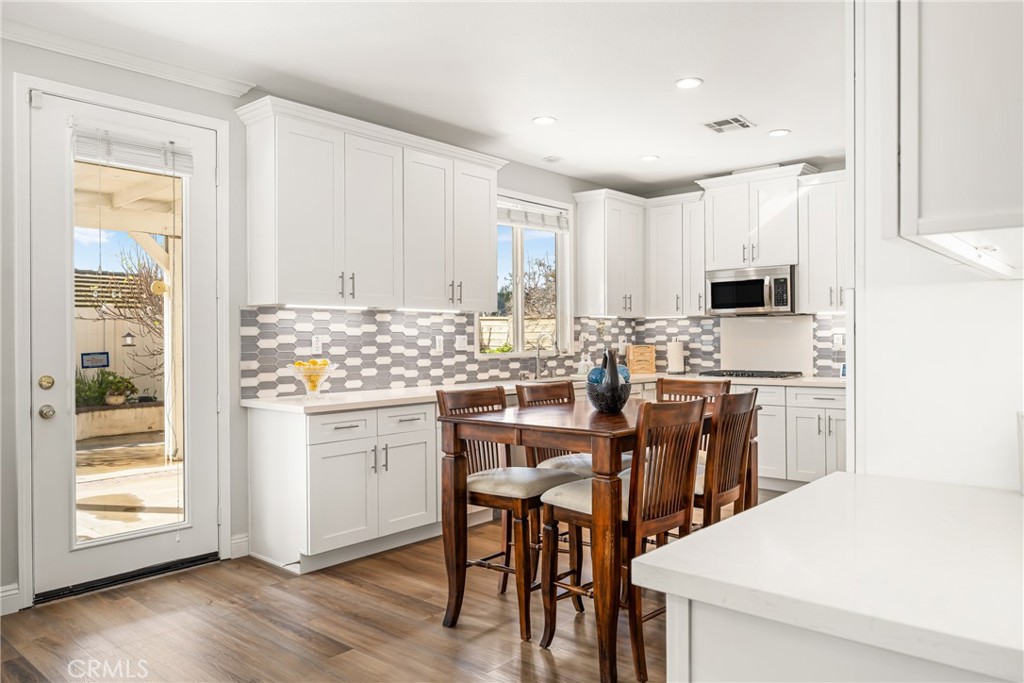 23936 Old Pomegranate Road