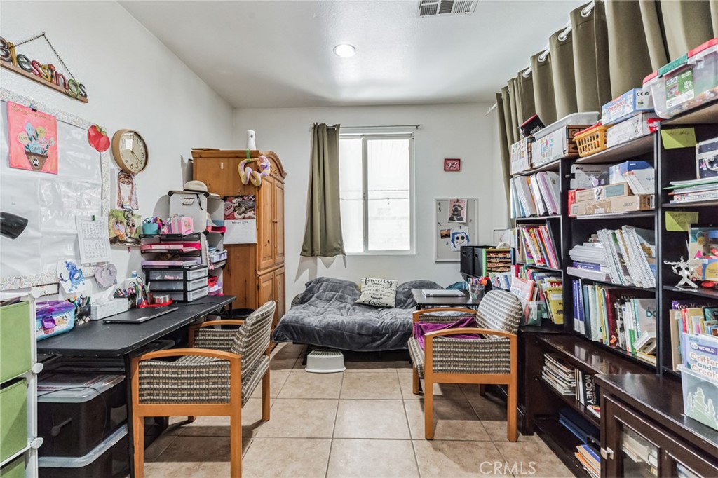 3012 W Milling Street