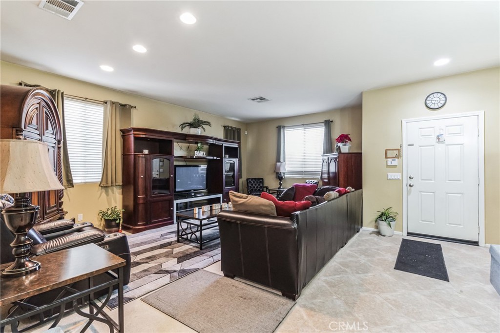 3012 W Milling Street