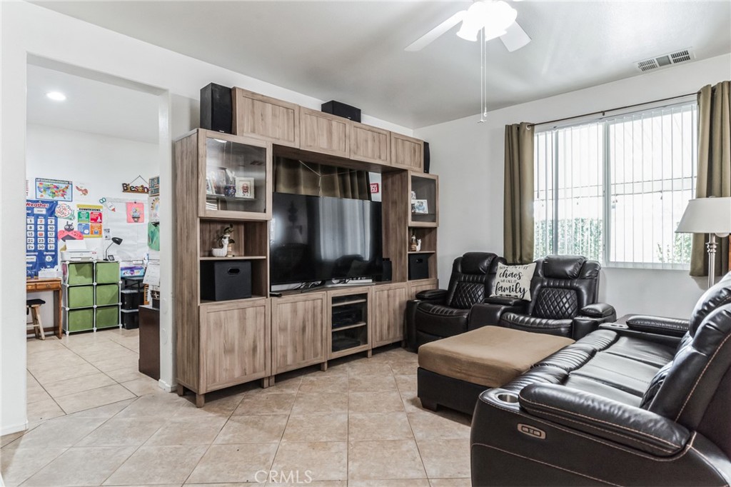 3012 W Milling Street