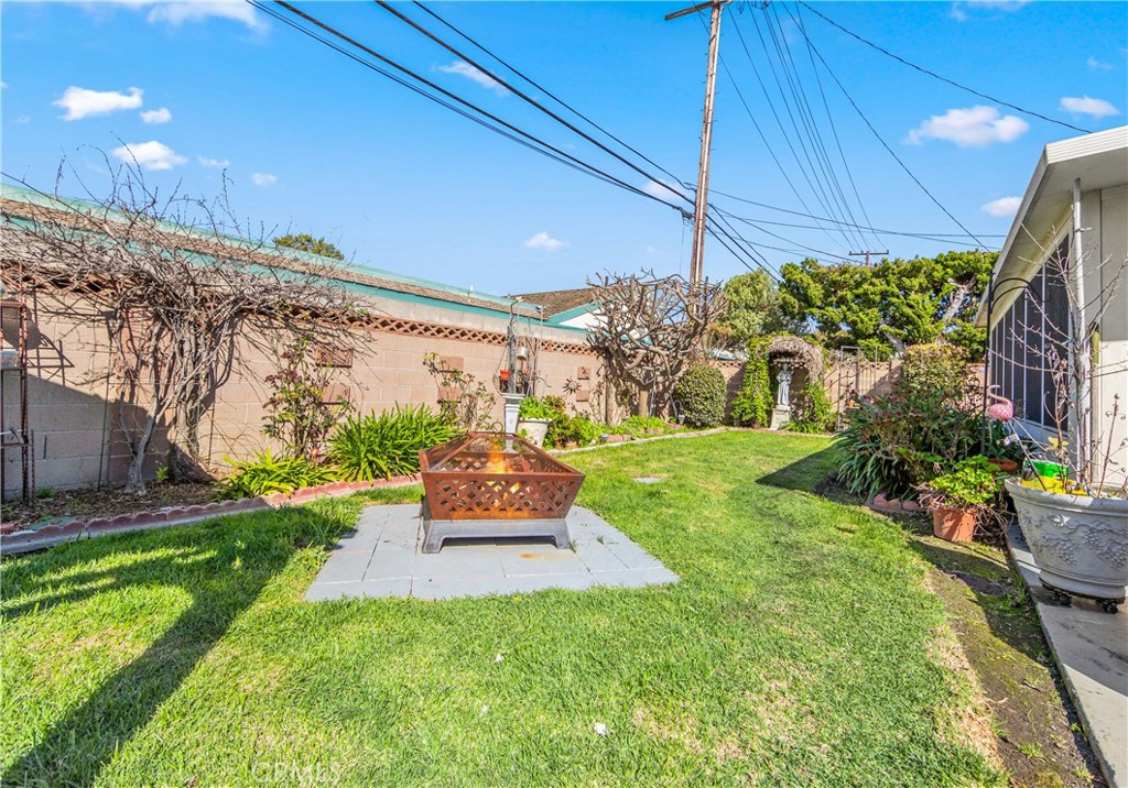 6881 Stanford Avenue