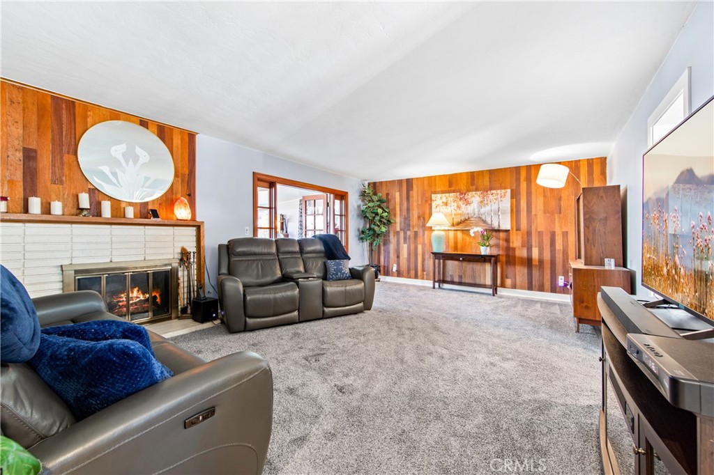 6881 Stanford Avenue