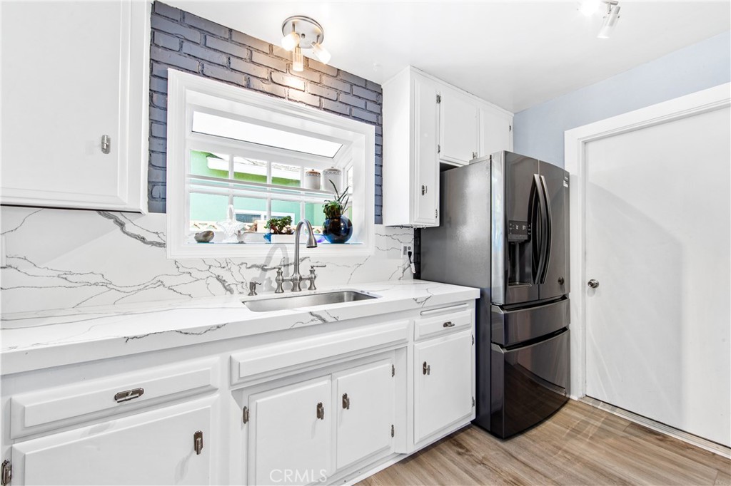 6881 Stanford Avenue