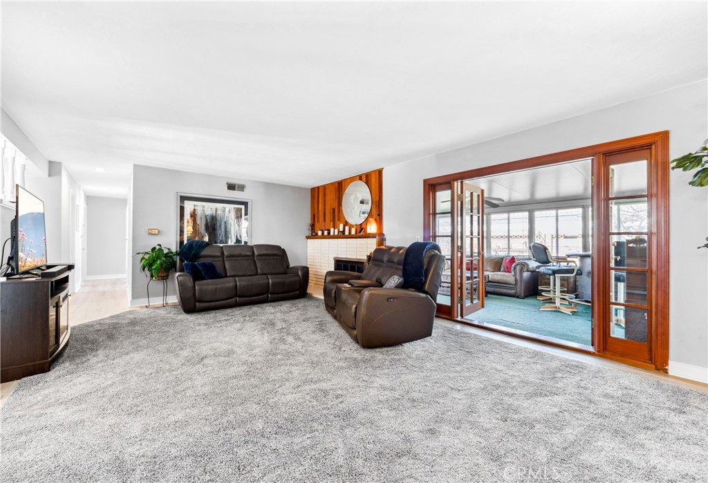 6881 Stanford Avenue