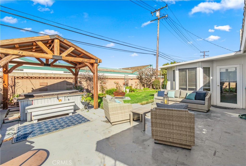 6881 Stanford Avenue