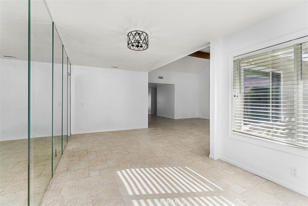 5269 E Rural Ridge Circle